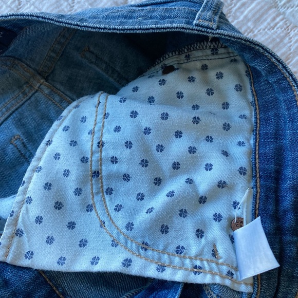 EUC - Lucky jeans, size 27/4L - Picture 3 of 5